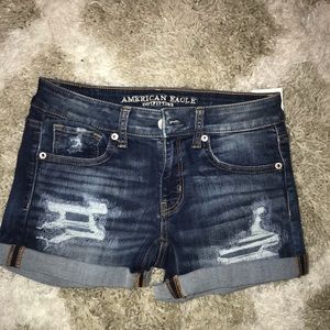 NWOT American Eagle shorts